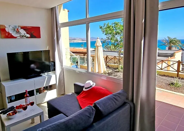 Charmantes In Mit Terrasse Und Gemeinsamem Pool By Interhome