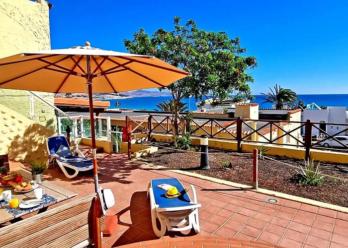 Charmantes In Mit Terrasse Und Gemeinsamem Pool By Interhome *